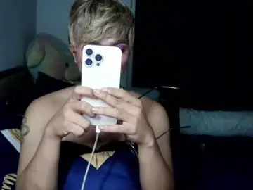Chaturbate Live Sex Cam of lenawet_0520