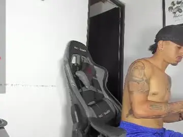 Chaturbate Adult Video Chat of martin_granch