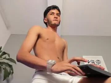 Chaturbate Private Sex Chat of tyler_fox_