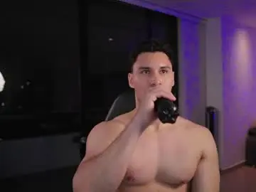 Chaturbate Adult Video Chat of alan_vidal