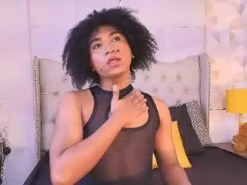 Chaturbate Free Live Porn of ambar_collin