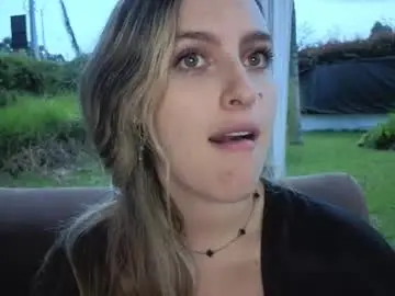 Chaturbate Live Porn of dionekiss