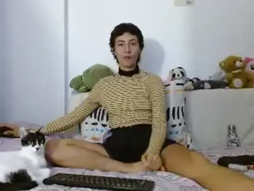 Chaturbate Adult Webcam of malitamuymal22