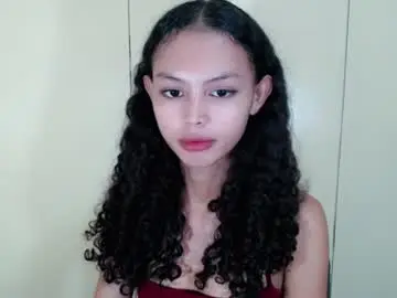 Chaturbate Watch Live Sex Cams of petite_patricia