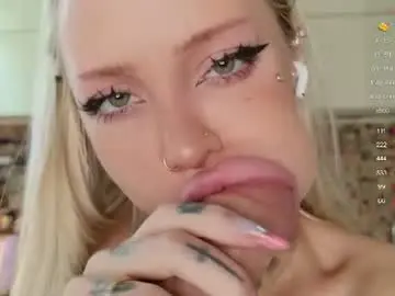 Chaturbate Live Porn of 2badforyou
