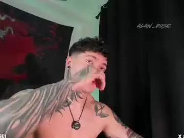 Chaturbate Live Porn of alan_rosee
