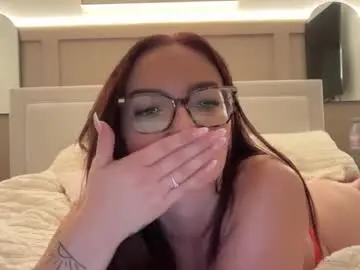 Chaturbate Free Porn Cam of hollyannauk