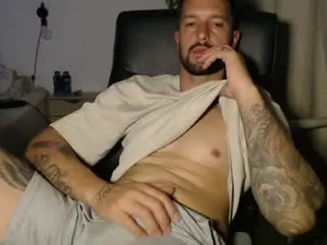 Chaturbate Best live sex cam show of nickmaxx541