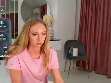 Chaturbate Live Sex Cam of siennapierce