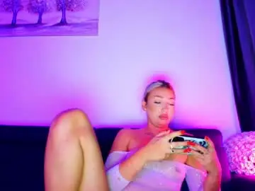 Chaturbate Free Live Porn of abella_soleill