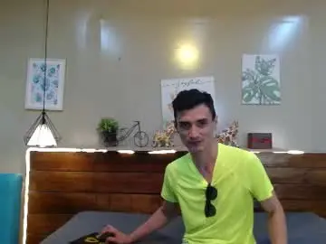 Chaturbate Live Sex of felipefriendly