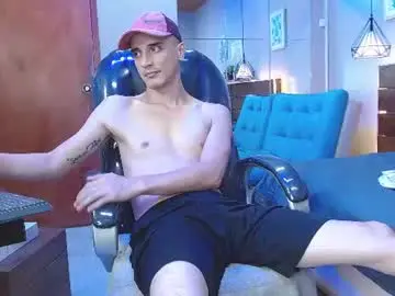 Chaturbate Live Porn of felipefriendly