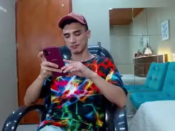 Chaturbate Adult Webcams of felipefriendly