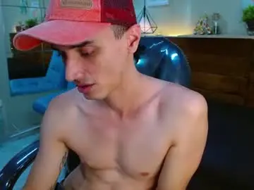 Chaturbate Live Sex of felipefriendly