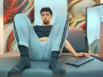Chaturbate Live Sex of israel_gray