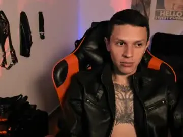 Chaturbate Live Porn of masterdave7