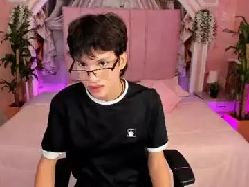 Chaturbate Free Porn Cam of max_hunter1