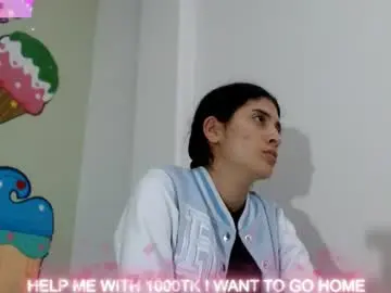 Chaturbate Sex Chat of skinnykattylush19