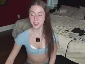 Chaturbate Best live sex cam show of carriemadsin