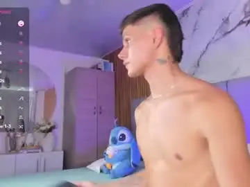 Chaturbate Live Porn of dustinlevine