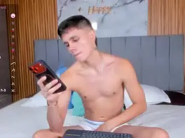 Chaturbate Free Live Porn of dustinlevine