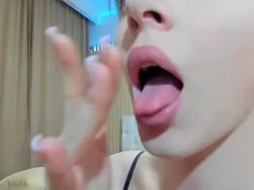 Chaturbate Free Porn Cam of mila_polly_and_forester
