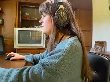 Chaturbate Adult Webcam of claire_moulin