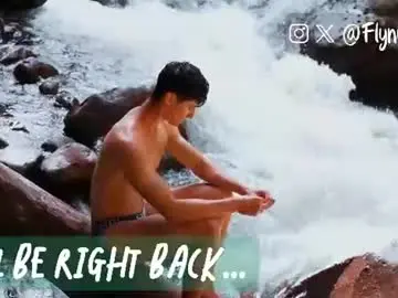 Chaturbate Watch Live Sex Cams of connorflyn