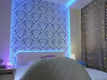Chaturbate Free Live Porn of glowstacy