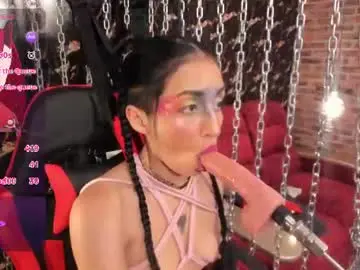 Chaturbate Live Sex Cam of lunaixmoon_
