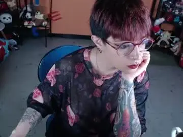 Chaturbate Live Sex Cam of missmia2