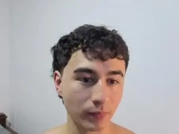 Chaturbate Free Porn Cam of patri_ck_villa