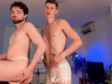 Chaturbate Live Sex Cam of paul_rubini
