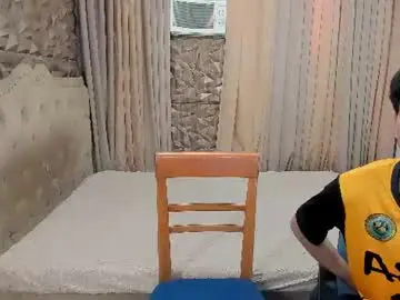 Chaturbate Watch Live Sex Cams of ricolocoxxx