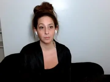 Chaturbate Live Sex Cam of goddesscaralia