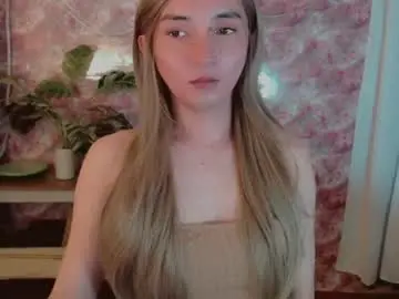 Chaturbate Live Sex Cam of onelesslonelygirl69