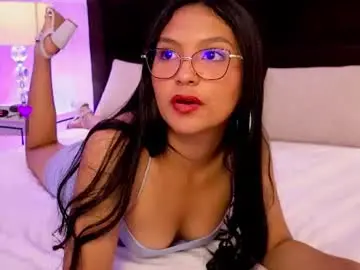 Chaturbate Live Sex of analeah_