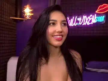 Chaturbate Free Live Porn of bull_vixen2001