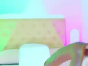 Chaturbate Watch Live Sex Cams of charlootteevans