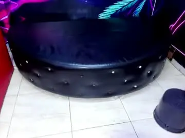 Chaturbate Live Sex Cam of crazy_sexvip