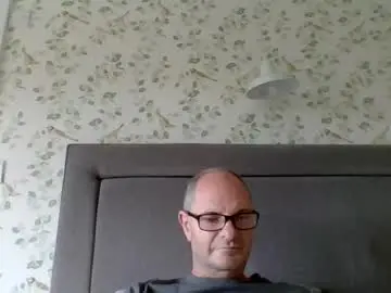 Chaturbate Sex Cam of cumgilf