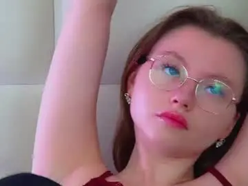Chaturbate Live Sex Cam of keiraace