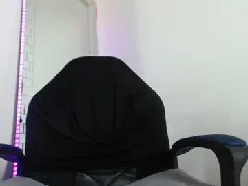 Chaturbate Free Porn Cam of nassh_18
