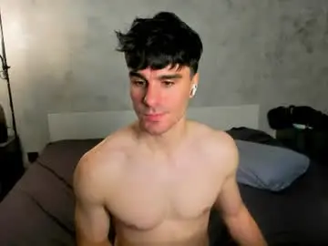 Chaturbate Watch Live Sex Cams of sam_huston18