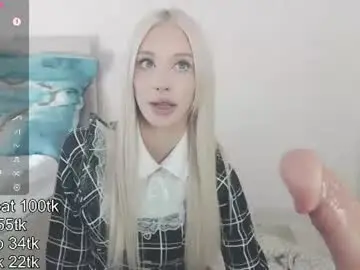 Chaturbate Sex Chat of vickyfuckingdoll