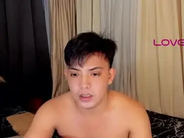 Chaturbate Free Porn Cam of yourasian_bradley