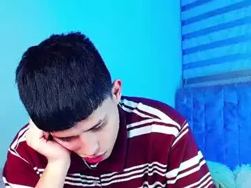 Chaturbate Sex Cam of _justinmoon2