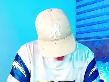 Chaturbate Adult Video Chat of _justinmoon2