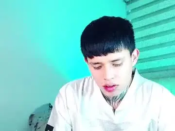 Chaturbate Live Porn of _justinmoon2