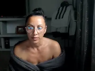 Chaturbate Sex Chat of crazybrenda89
